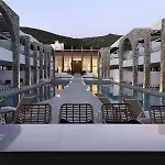 Hotel Cavo D' Oro & 4*