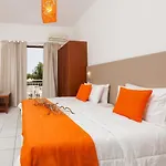 Cavo D' Oro & Hotel Kalamákion