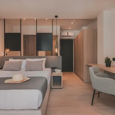 Hotel Cavo D' Oro &
