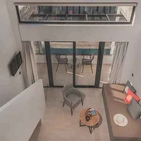 Cavo D' Oro & Hotel 4*