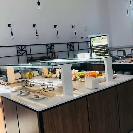 Cavo D' Oro & Hotel 4*