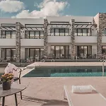 Cavo D' Oro & Hotell Kalamákion