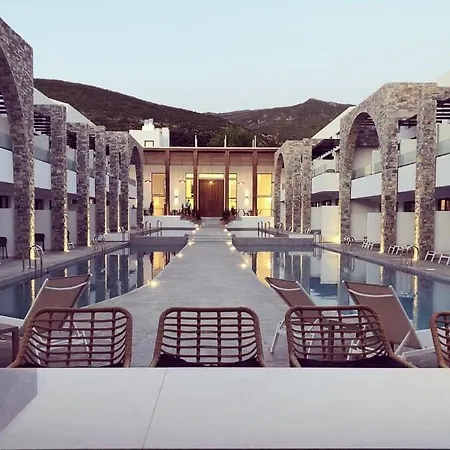 Cavo D' Oro & Hotel